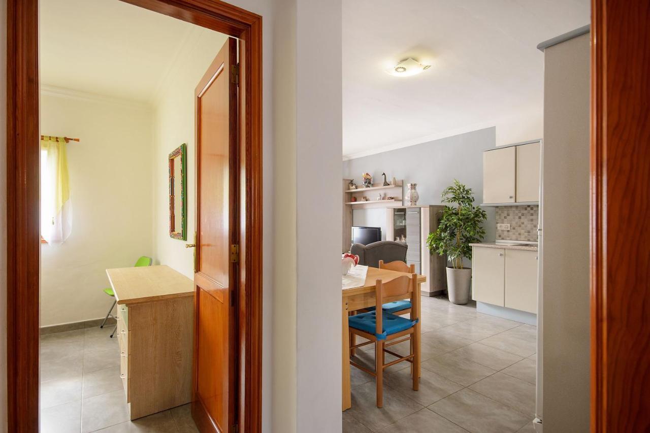 Apartamento Los Morales 卡门港 外观 照片